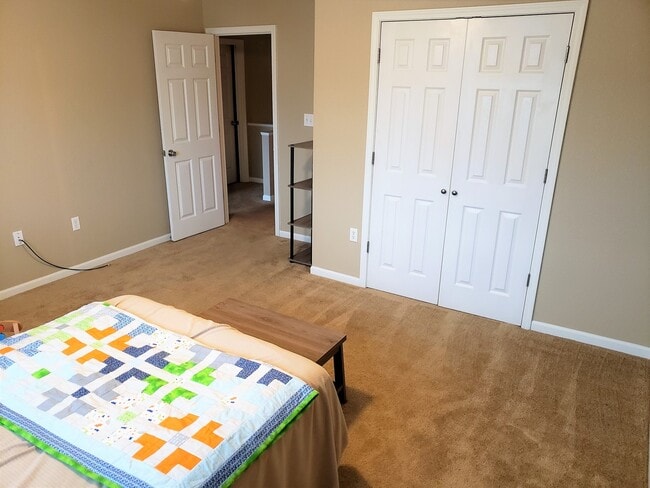 Building Photo - 3D Tour Available - Beautiful Townhome on West-Side of Manhattan! Available Now!