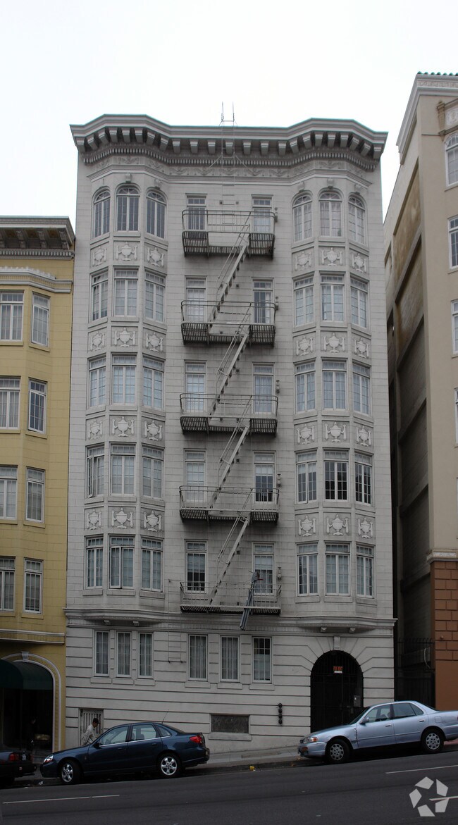 745 Hyde St - Hyde Street Apartments