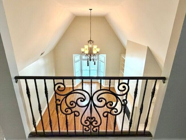 Building Photo - Beautiful 5BR 4.5 bath + bonus room family home in Collierville! Collierville schools