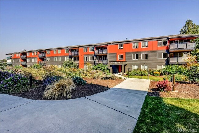 Building Photo - 7001 Sand Point Way NE