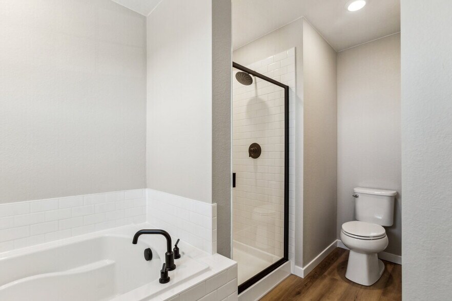 Building Photo - 17945 E 94th Ave