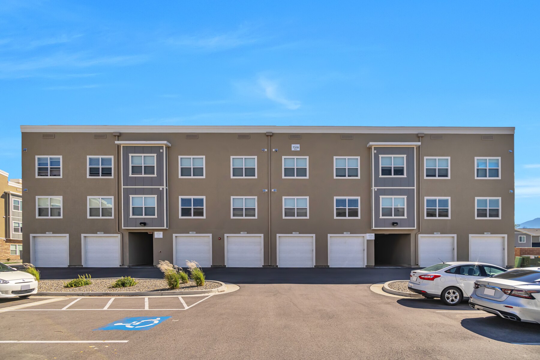 Building Photo - 7318 W Laxey St