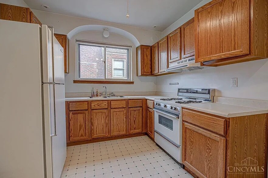 Building Photo - 1054 Rutledge Ave