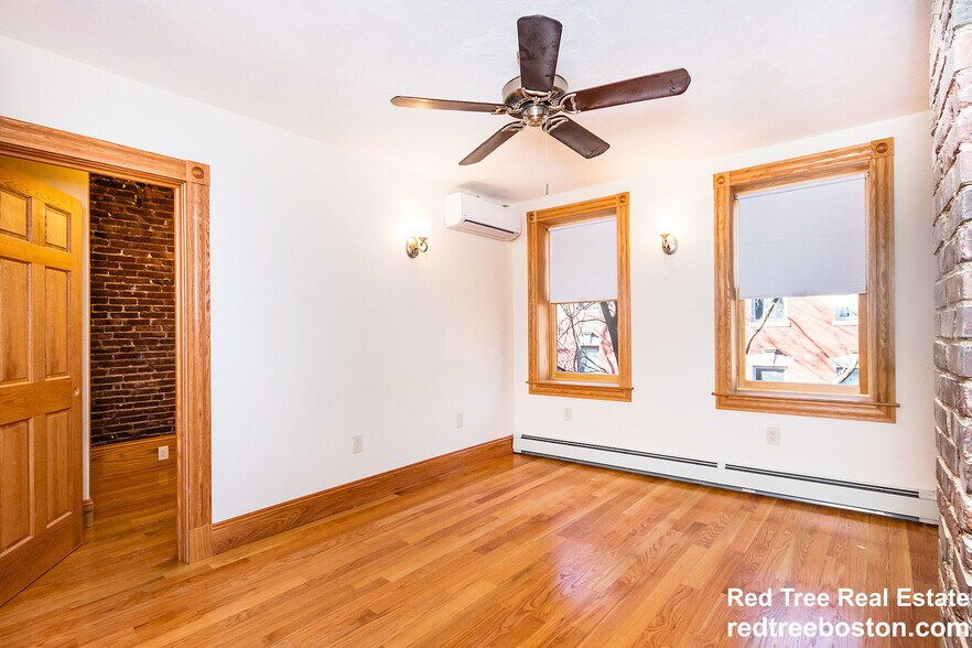 Building Photo - 46 Garden St