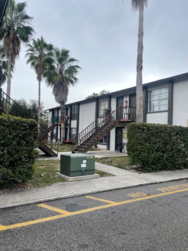 Building Photo - 1347 Baywatch Loop