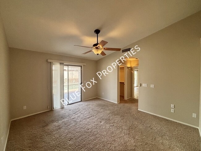 Building Photo - 10163 E Falcon Point Dr