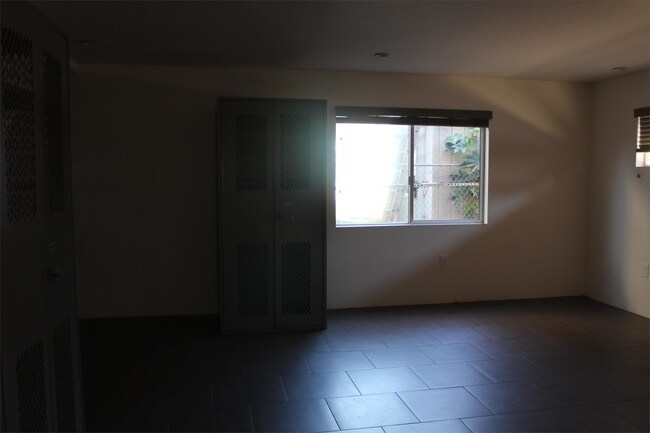 Building Photo - 6721 Sabado Tarde Rd