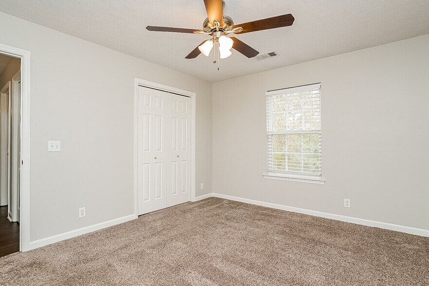 Building Photo - 103 Rockton Ct