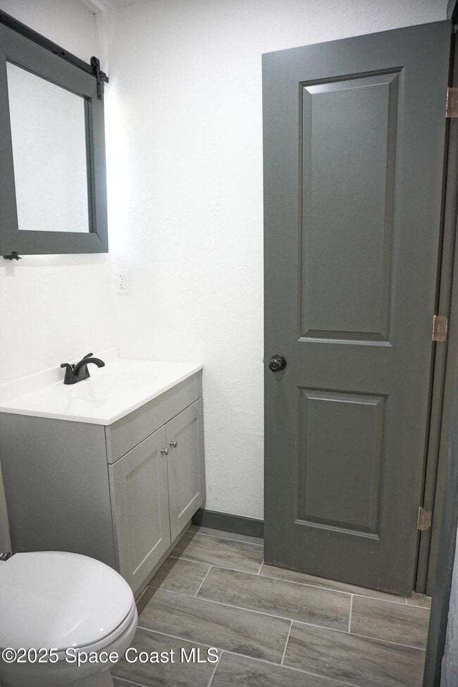 Building Photo - 2836 Shwonda Ave NE