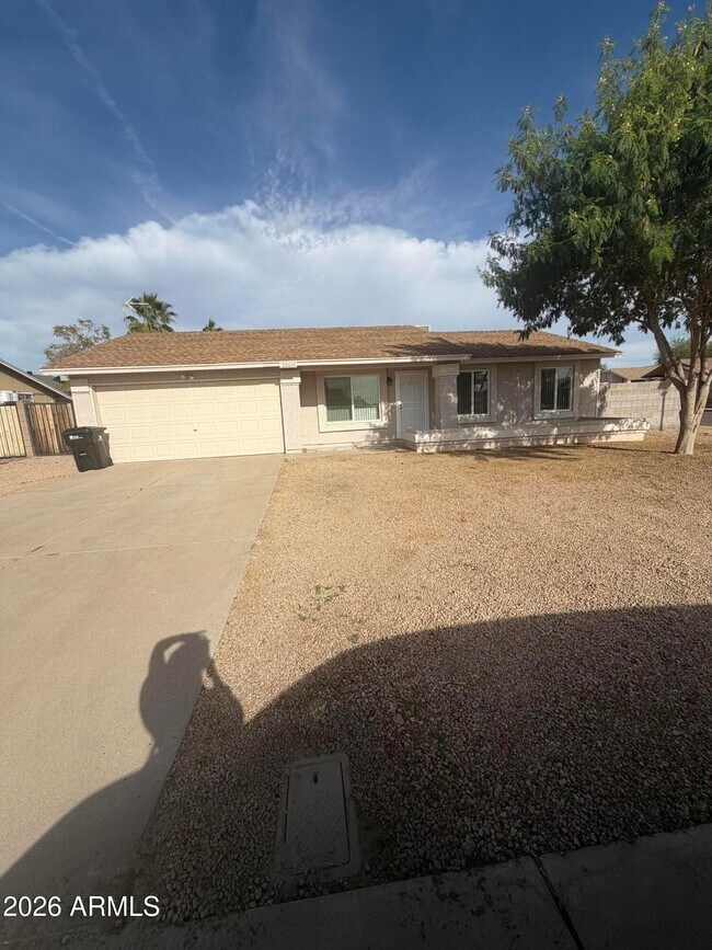 Building Photo - 20601 N 33rd Ave