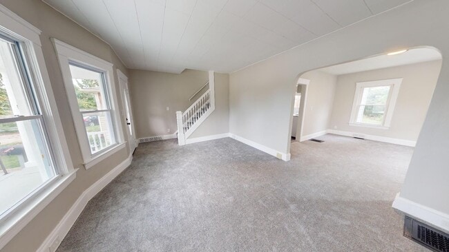 Building Photo - Brooklyn Centre - 3 Bedroom Single Family ...