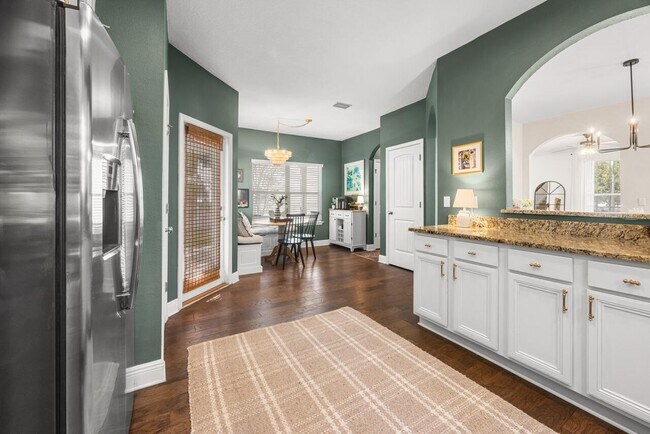 Building Photo - 120 Mosaic Oaks Cir