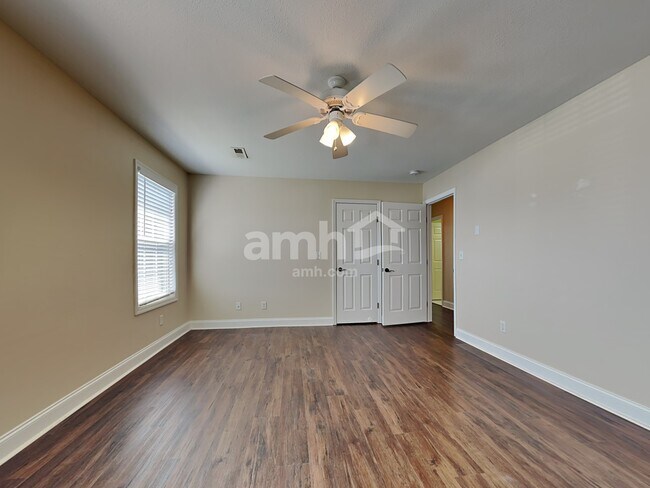 Building Photo - 4905 Ivy Rose Dr