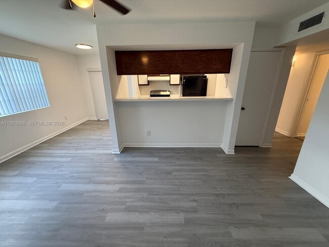 Building Photo - 15285 SW 107th Ln