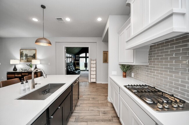 Building Photo - 1711 Rustling Creek Dr