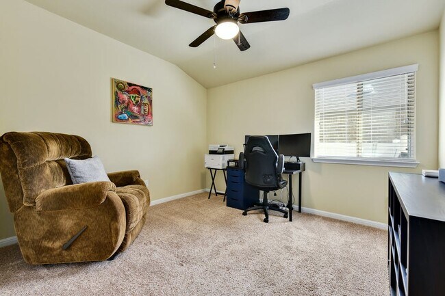 Building Photo - 808 Bryce Canyon Dr