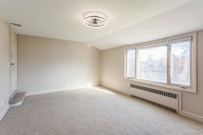 Building Photo - 1 Sutton Pl