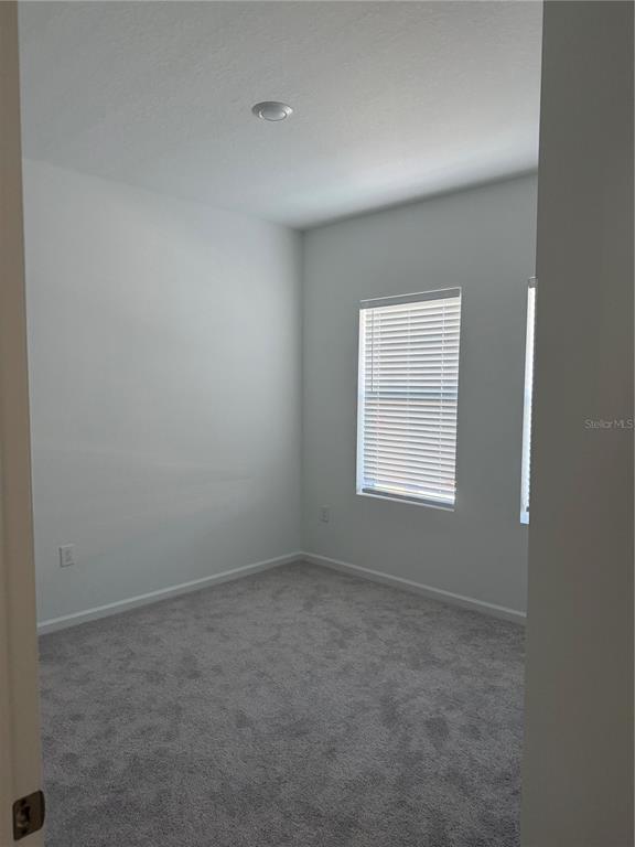 Building Photo - 4576 Noble St