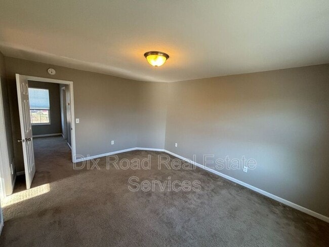 Building Photo - 106 Day Pl