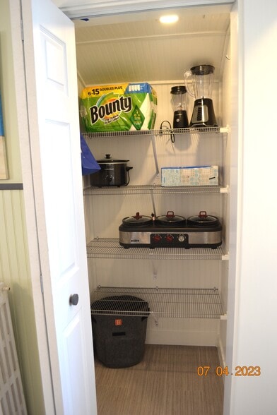 kitchen has a large utility closet - 222 W Peck St