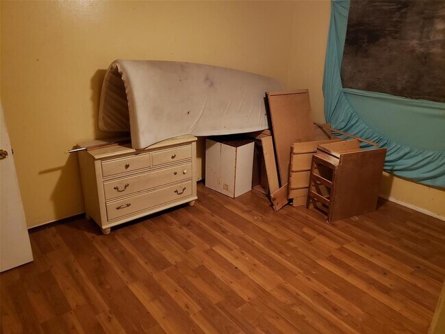 Building Photo - 12821 Clarewood Dr