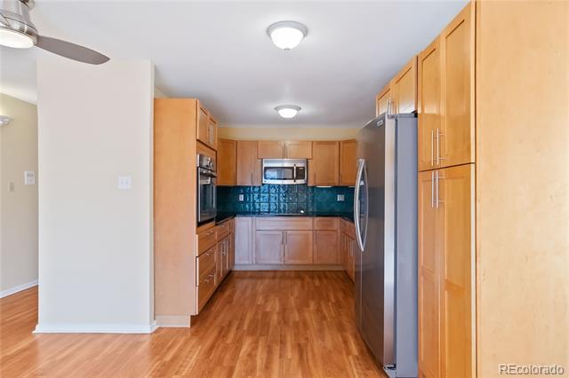 Building Photo - 6980 E Girard Ave