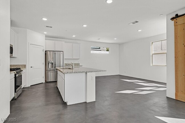 Building Photo - 3353 Traforo Ln