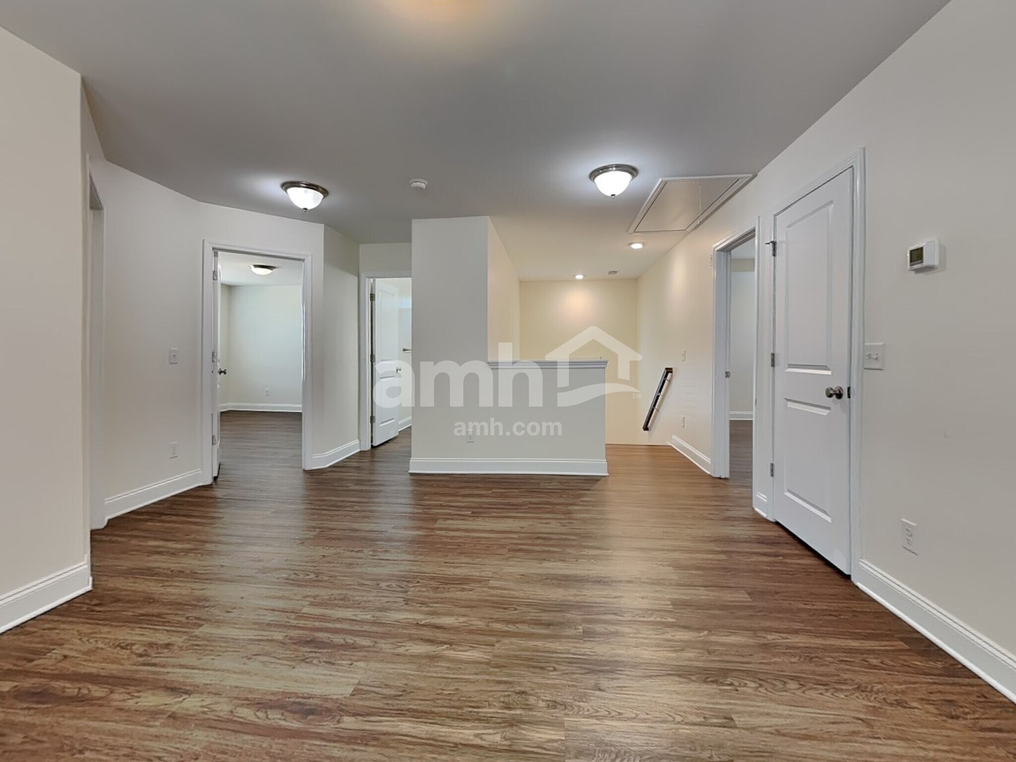 Building Photo - 243 Dogwood Cir