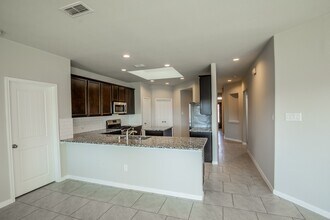 Building Photo - 1407 Wheatland Terrace Ln