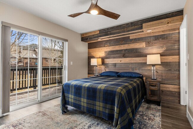 Building Photo - 3377 Sunburst Ct