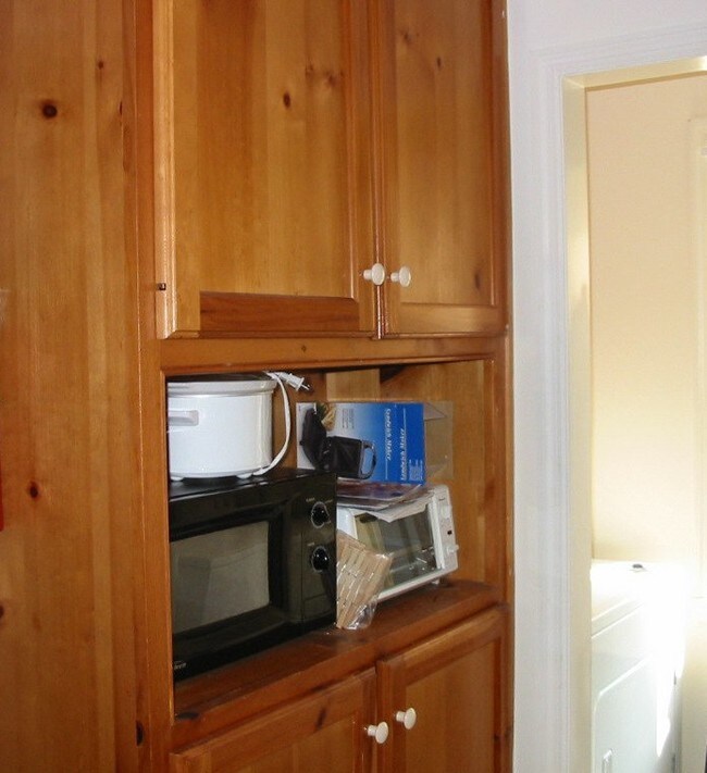 Moore Street Apartments 306 E Moore St Valdosta GA 31602 Apartment