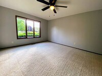 Building Photo - 117 Juniper Drive