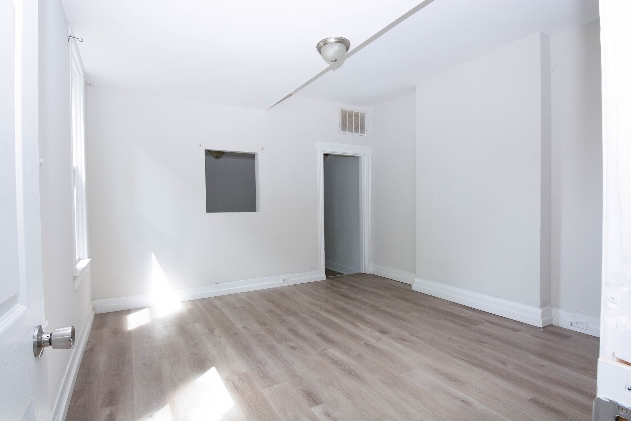 Building Photo - 1710 Fairfax Ave