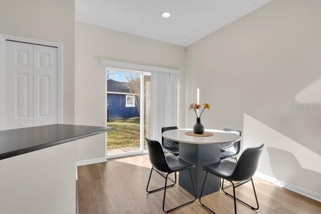 Building Photo - 2156 Brancaster Cir