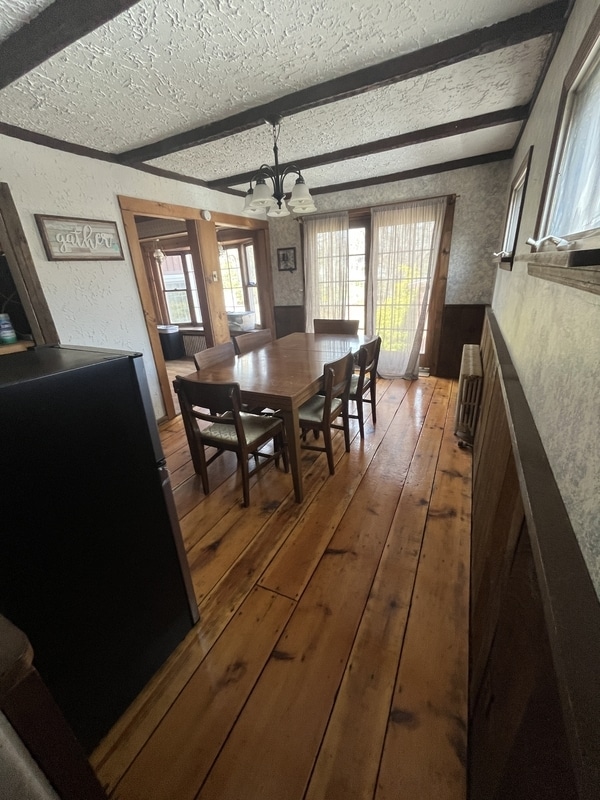 Building Photo - 11 Maple Ave