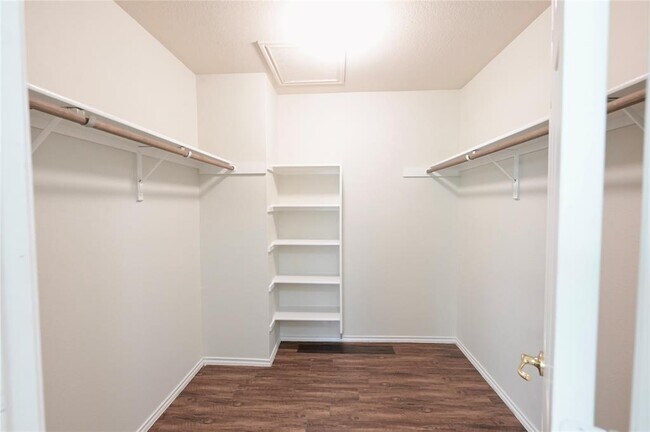 Building Photo - 1512 Poppy Seed Ln