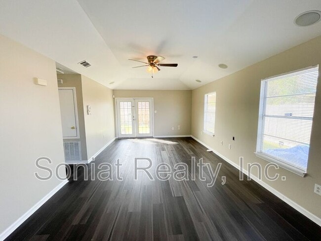 Building Photo - 7596 Morel St