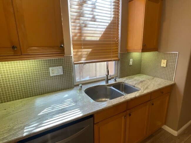 Building Photo - **Coming Soon**3 Bedroom 2 Bath Home in th...