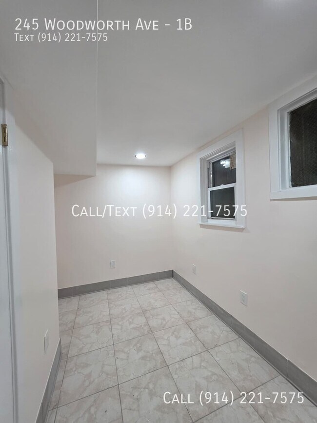 Building Photo - 245 Woodworth Ave