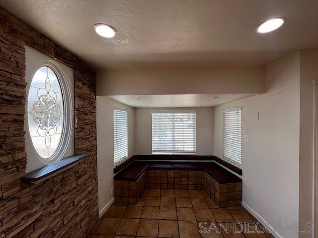 Building Photo - 10235 Buena Vista Ave
