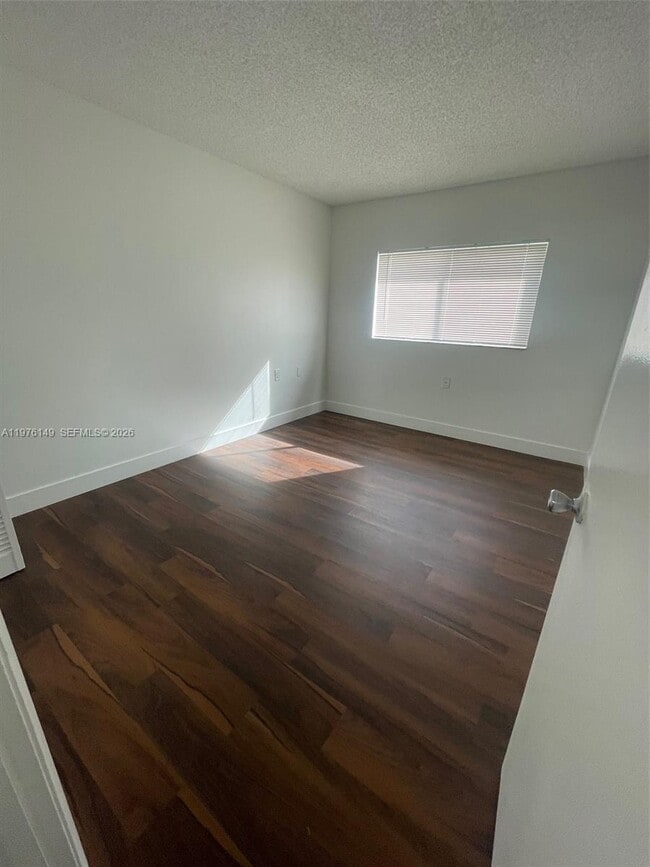 Building Photo - 1251 Benoist Farms Rd