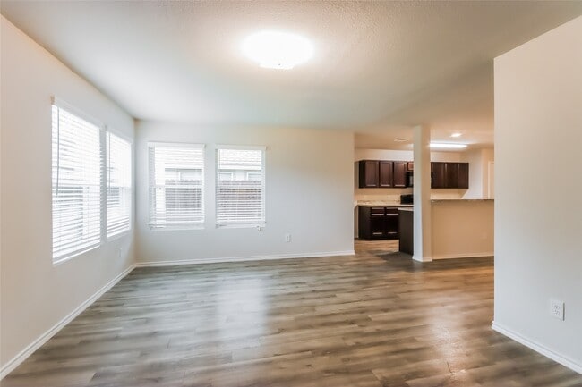 Building Photo - 7606 Merrylands Dr