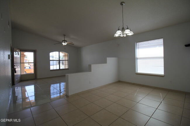 Building Photo - 14009 Robert Ituarte Dr
