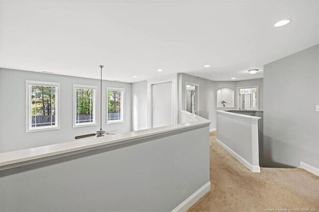 Building Photo - 76 Kentucky Derby Ln