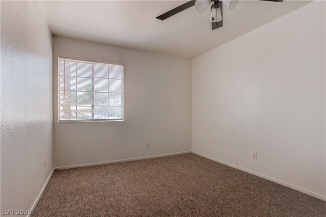 Building Photo - 7736 Haskell Flats Dr