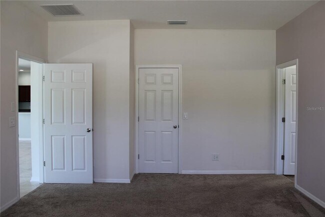 Building Photo - 5024 119th Terrace E
