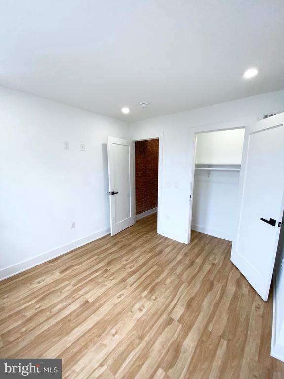 Building Photo - 1234 W Tucker St