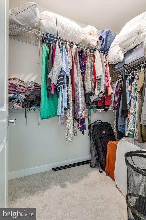 Building Photo - 2335 Water Promenade Ave