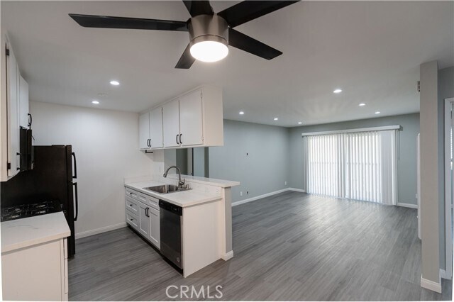 Building Photo - 4727 W 147th St