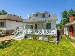 Building Photo - 112 White Ave